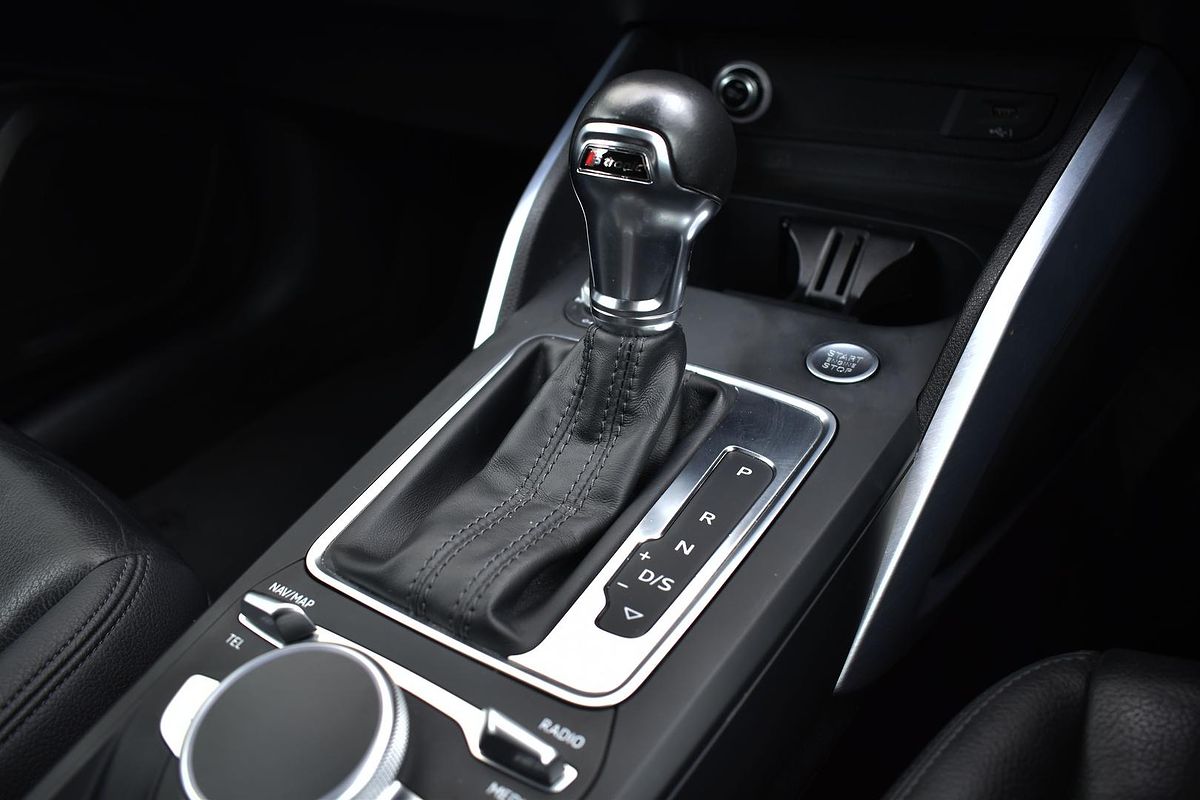 2016 Audi Q2 design GA