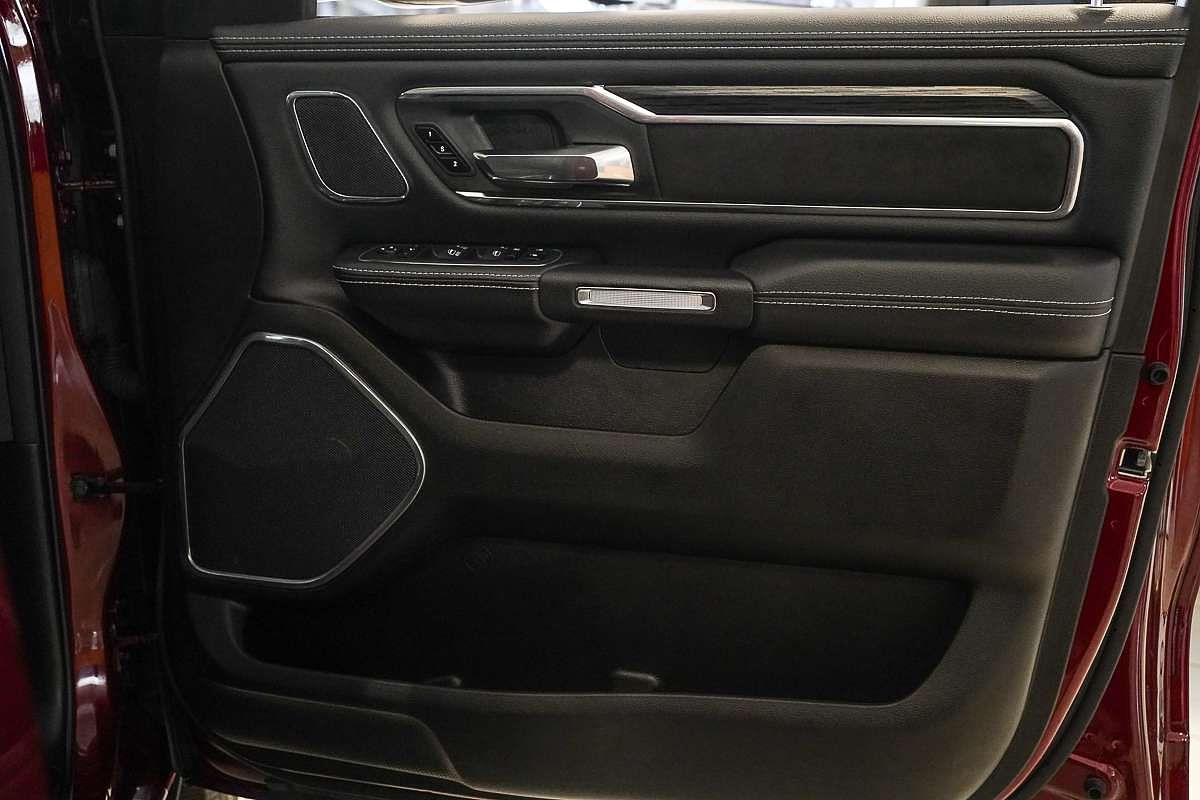 2024 RAM 1500 Laramie Sport RamBox DT 4X4 SWB