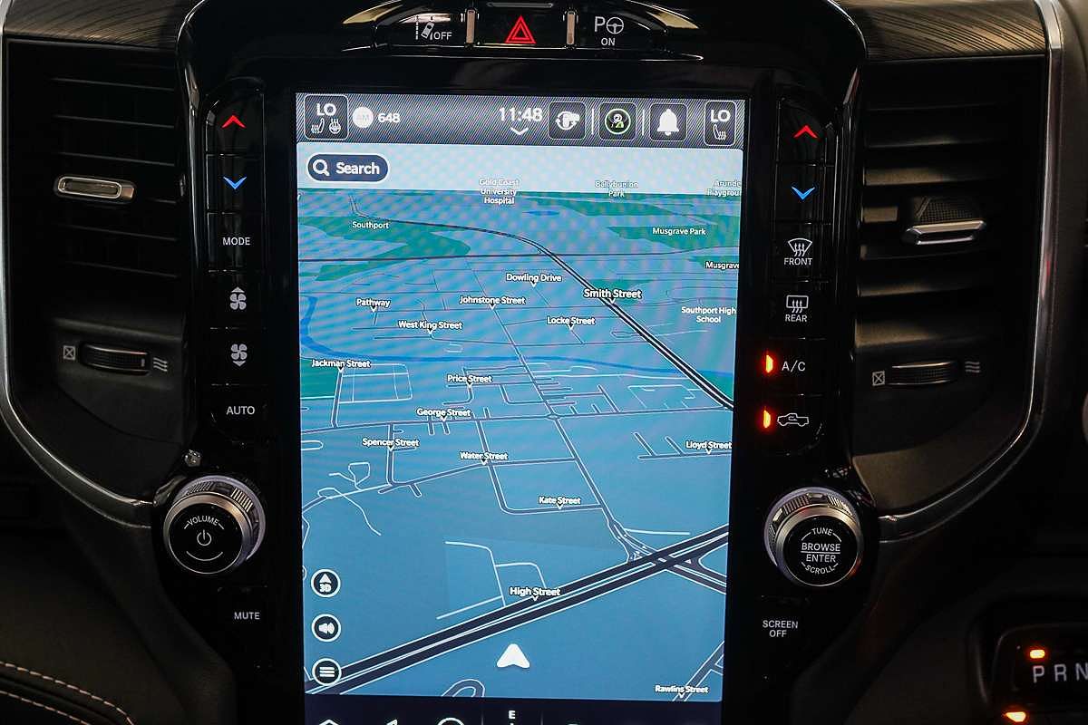 2024 RAM 1500 Laramie Sport RamBox DT 4X4 SWB