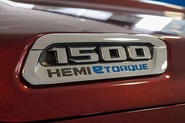 2024 RAM 1500 Laramie Sport RamBox DT 4X4 SWB