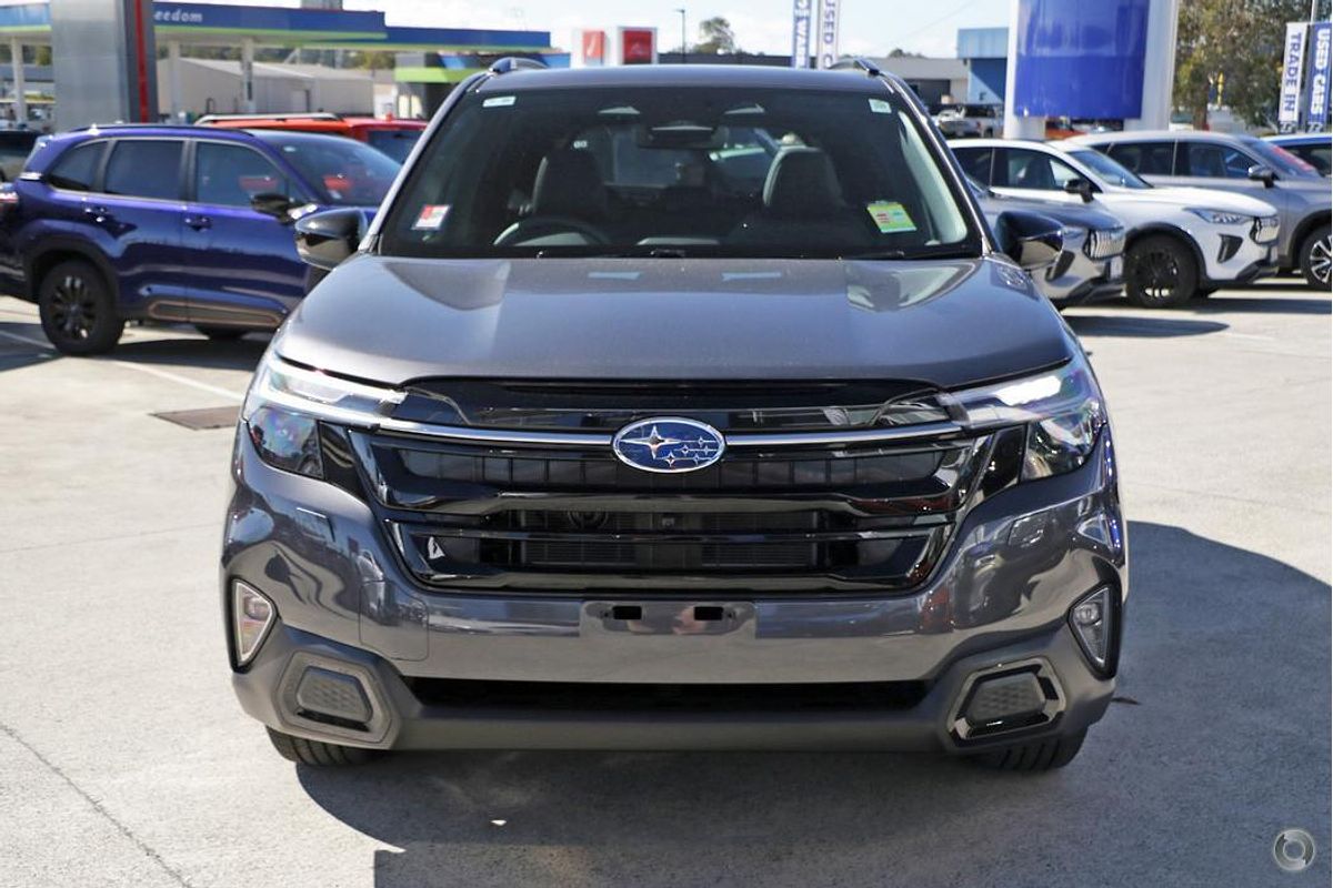 2025 Subaru Forester Hybrid Touring S6