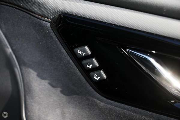 2025 Subaru Forester Hybrid Touring S6