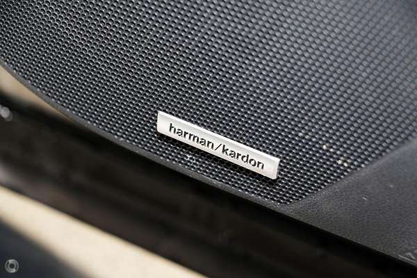 2025 Subaru Forester Hybrid Touring S6