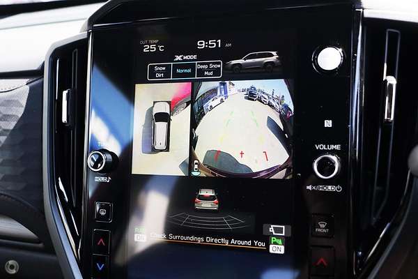 2025 Subaru Forester Hybrid Touring S6