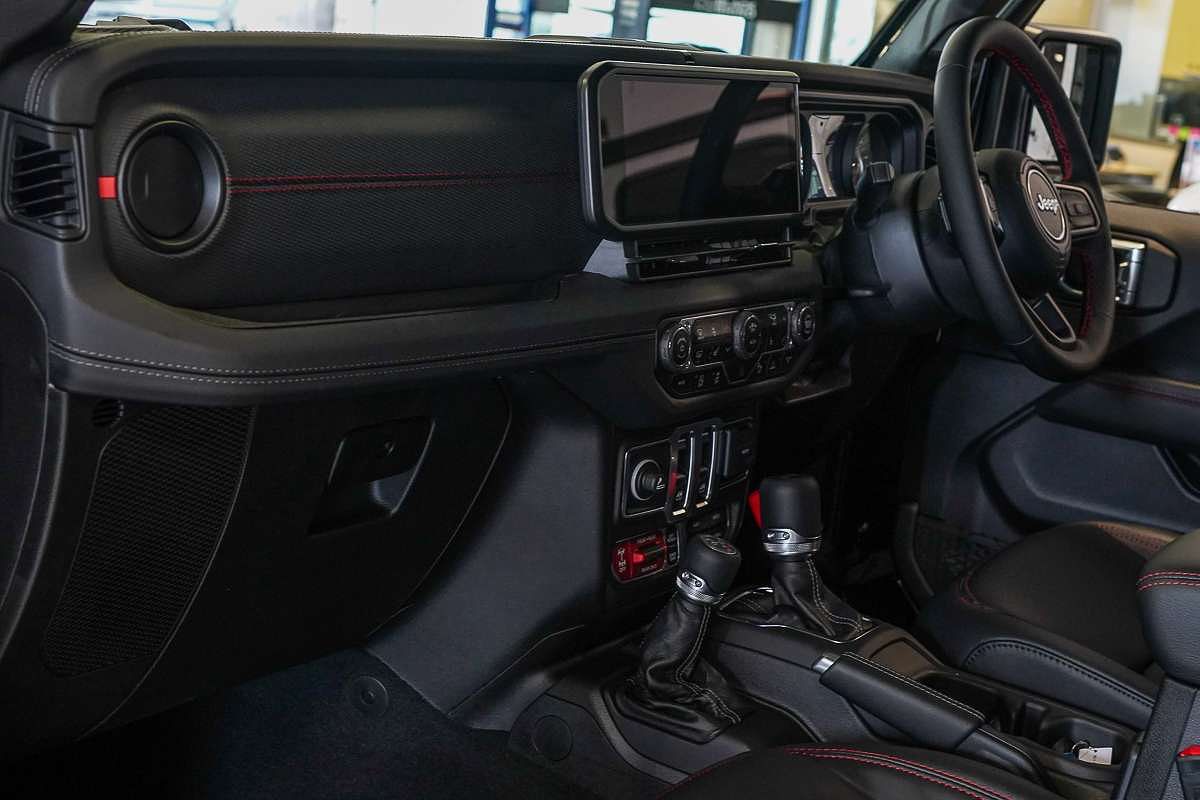 2025 Jeep Wrangler Rubicon JL