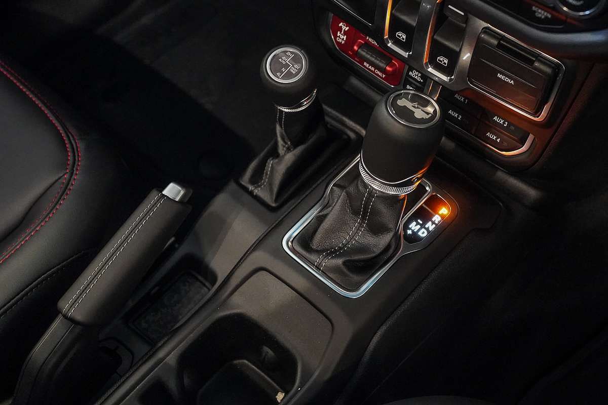 2025 Jeep Wrangler Rubicon JL