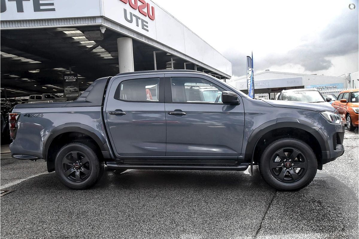 2025 Isuzu D-MAX X-TERRAIN 4X4