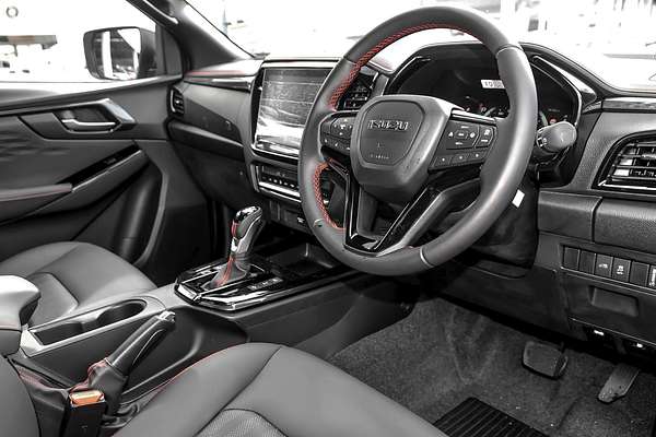 2025 Isuzu D-MAX X-TERRAIN 4X4