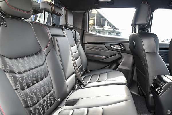 2025 Isuzu D-MAX X-TERRAIN 4X4