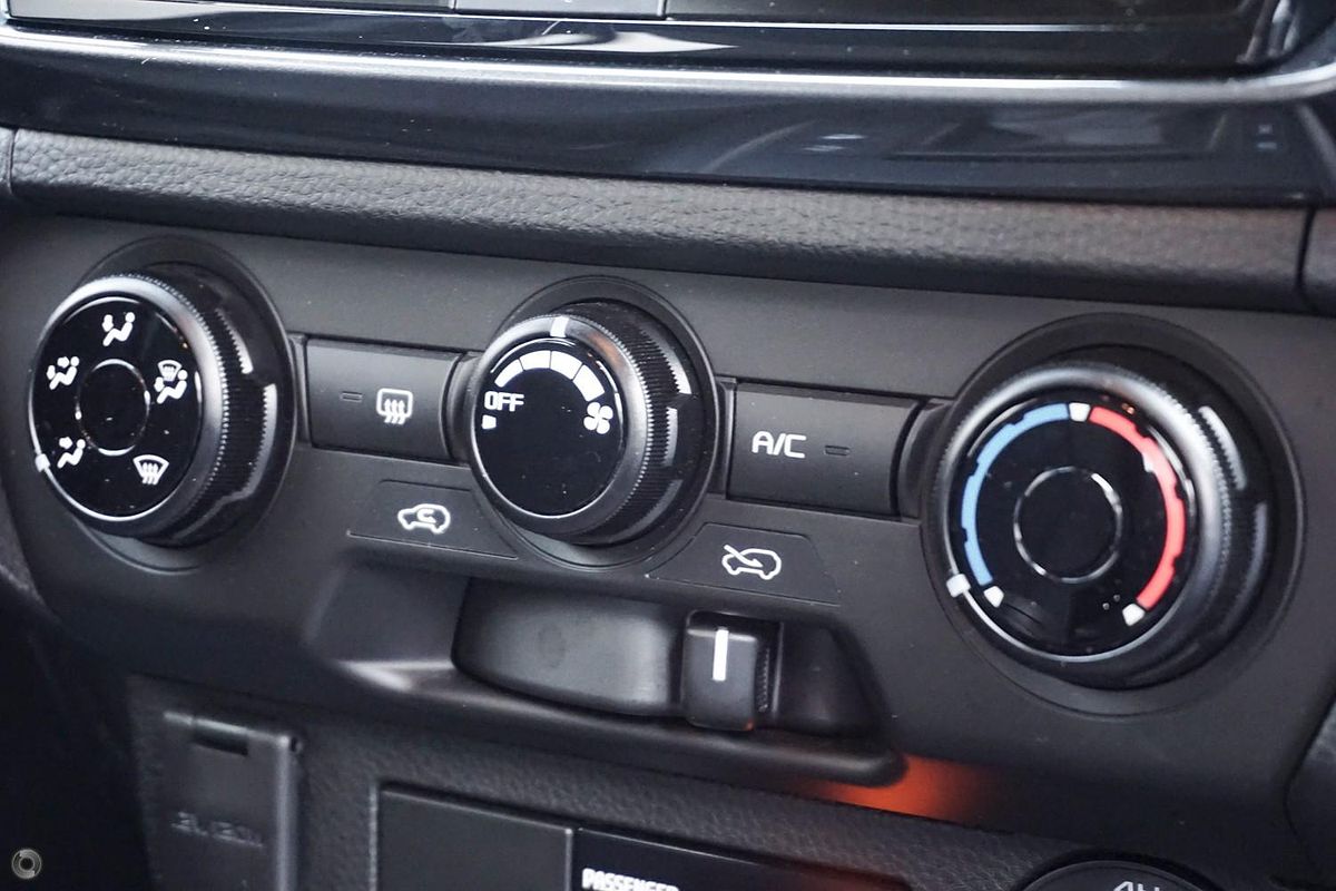 2025 Isuzu D-MAX X-RIDER 4X4