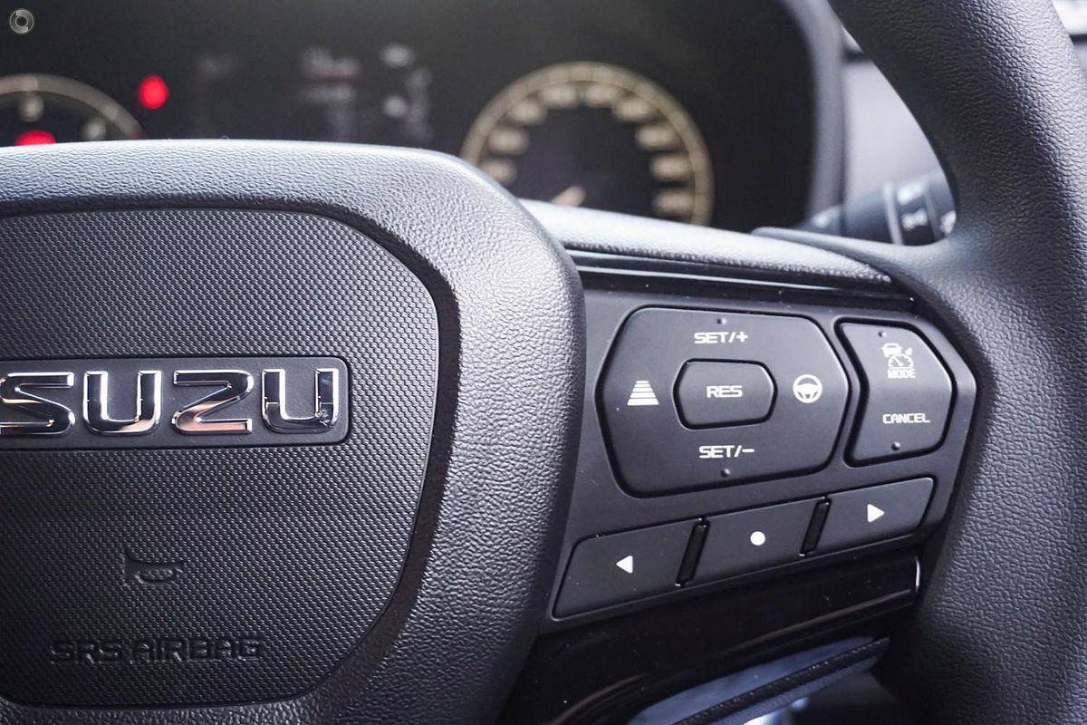 2025 Isuzu D-MAX X-RIDER 4X4