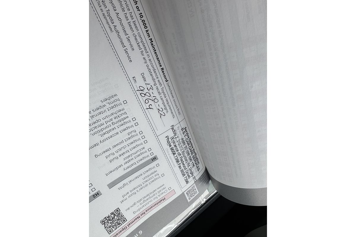 2022 Toyota Hiace GDH320R ELWB High Roof