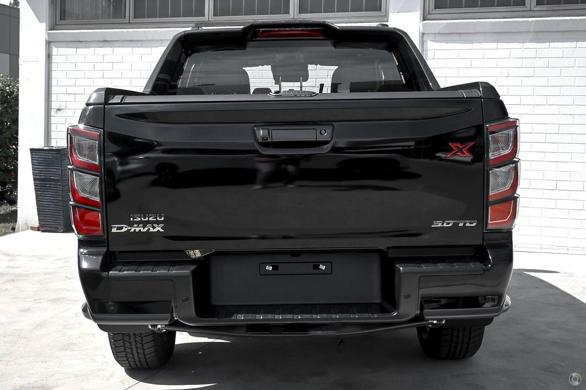 2025 Isuzu D-MAX X-TERRAIN 4X4