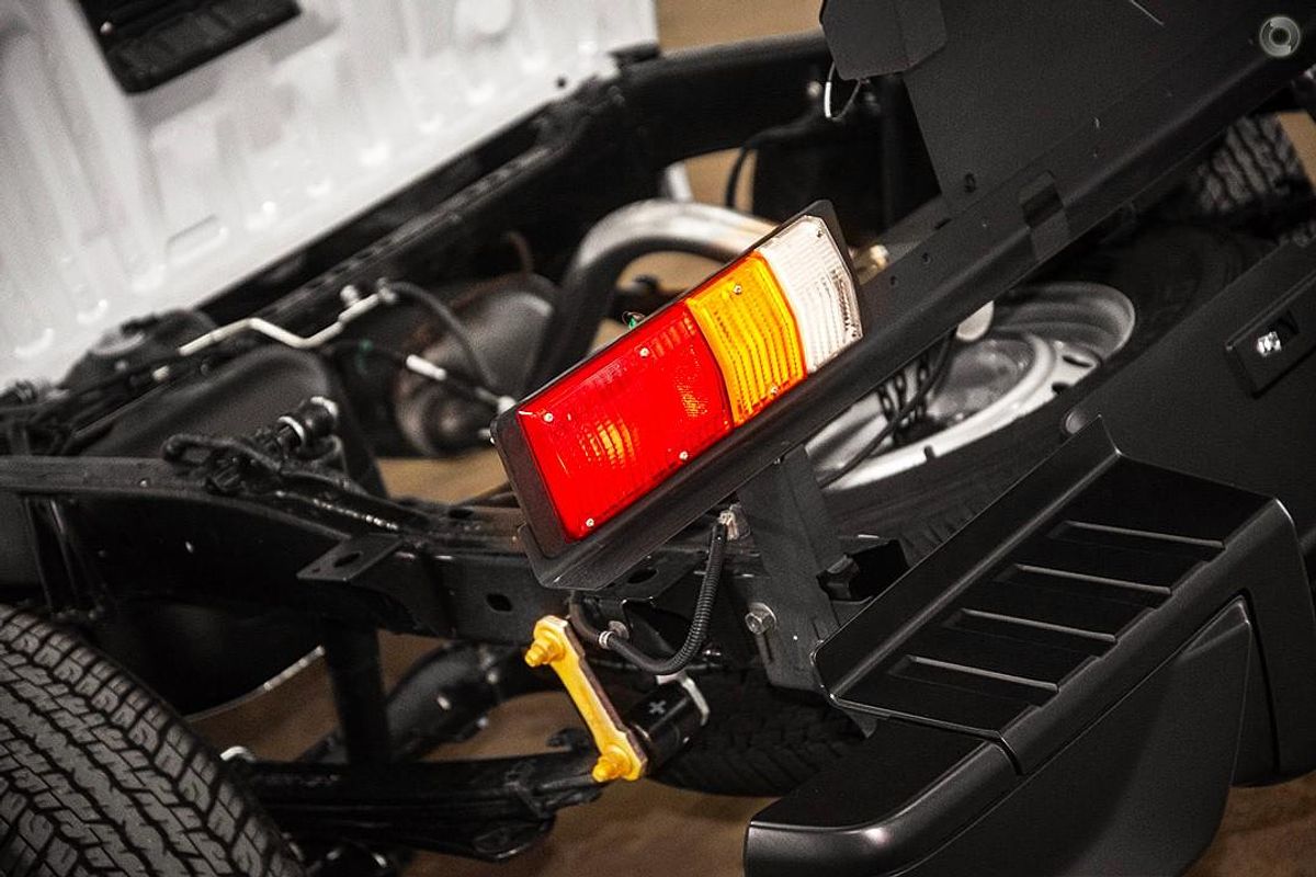 2025 Isuzu D-MAX SX 4X4