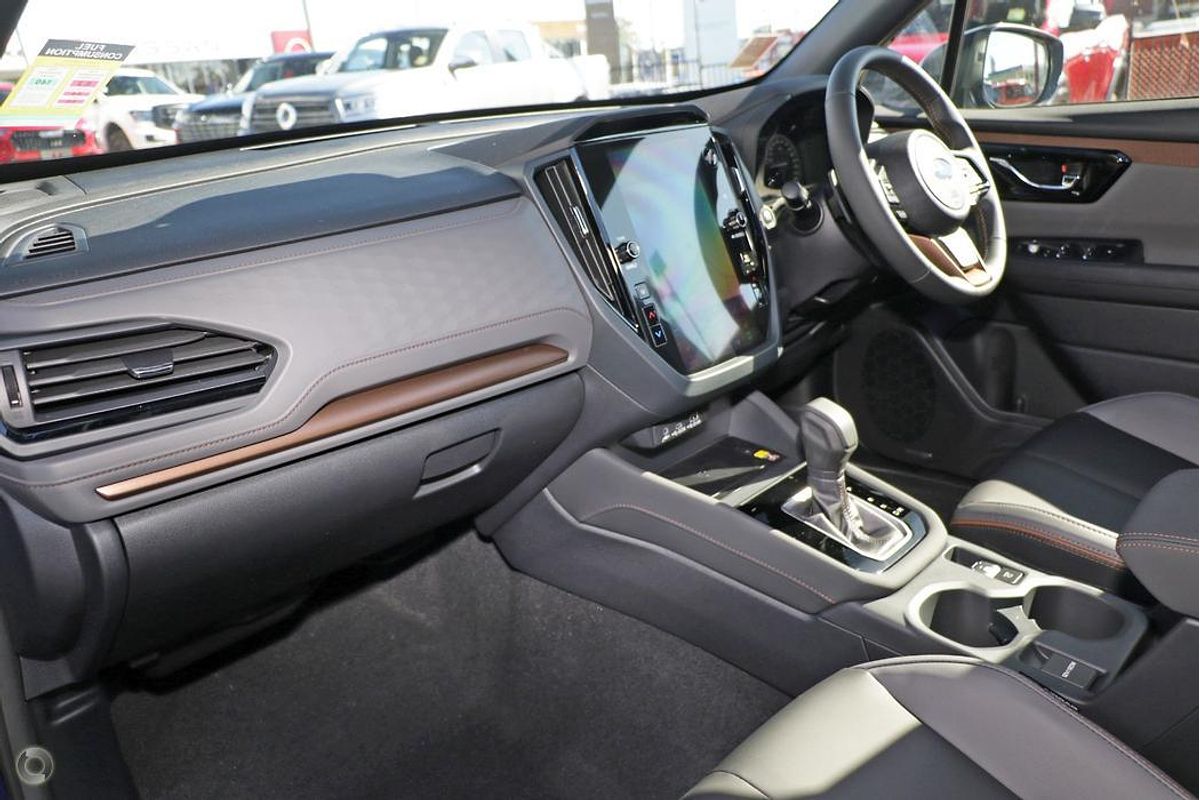 2025 Subaru Forester Hybrid Sport S6