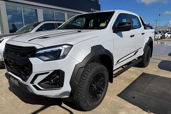 2025 Isuzu D-MAX BLADE 4X4