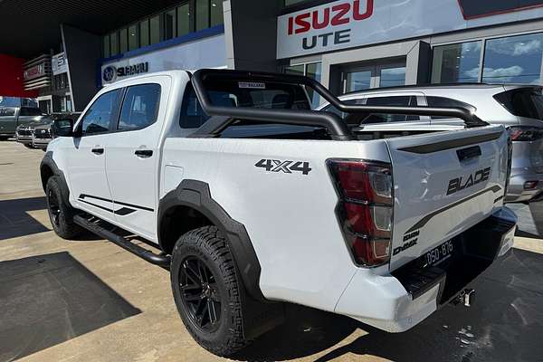 2025 Isuzu D-MAX BLADE 4X4