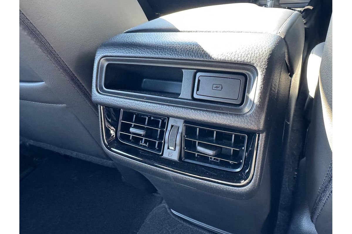 2025 Isuzu D-MAX BLADE 4X4