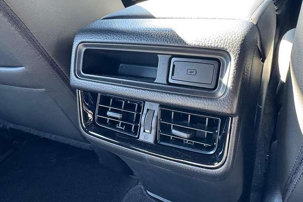 2025 Isuzu D-MAX BLADE 4X4