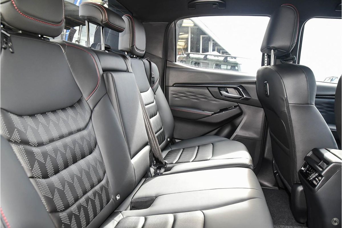 2025 Isuzu D-MAX X-TERRAIN 4X4