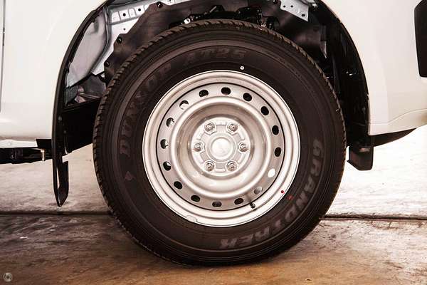 2025 Isuzu D-MAX SX 4X4