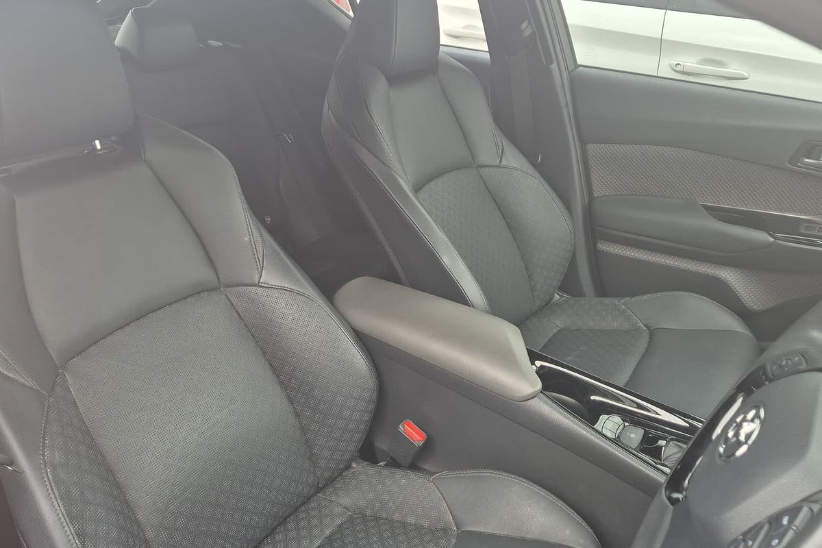 2023 Toyota C-HR Koba ZYX10R