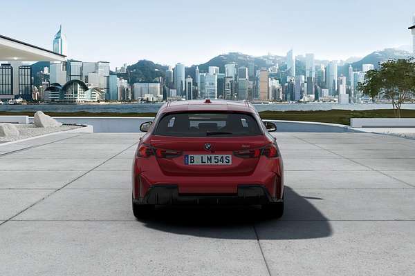 2025 BMW 1 Series 118 M Sport F70