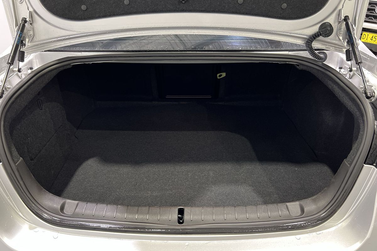 2015 Holden Calais V VF