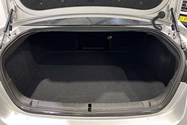 2015 Holden Calais V VF