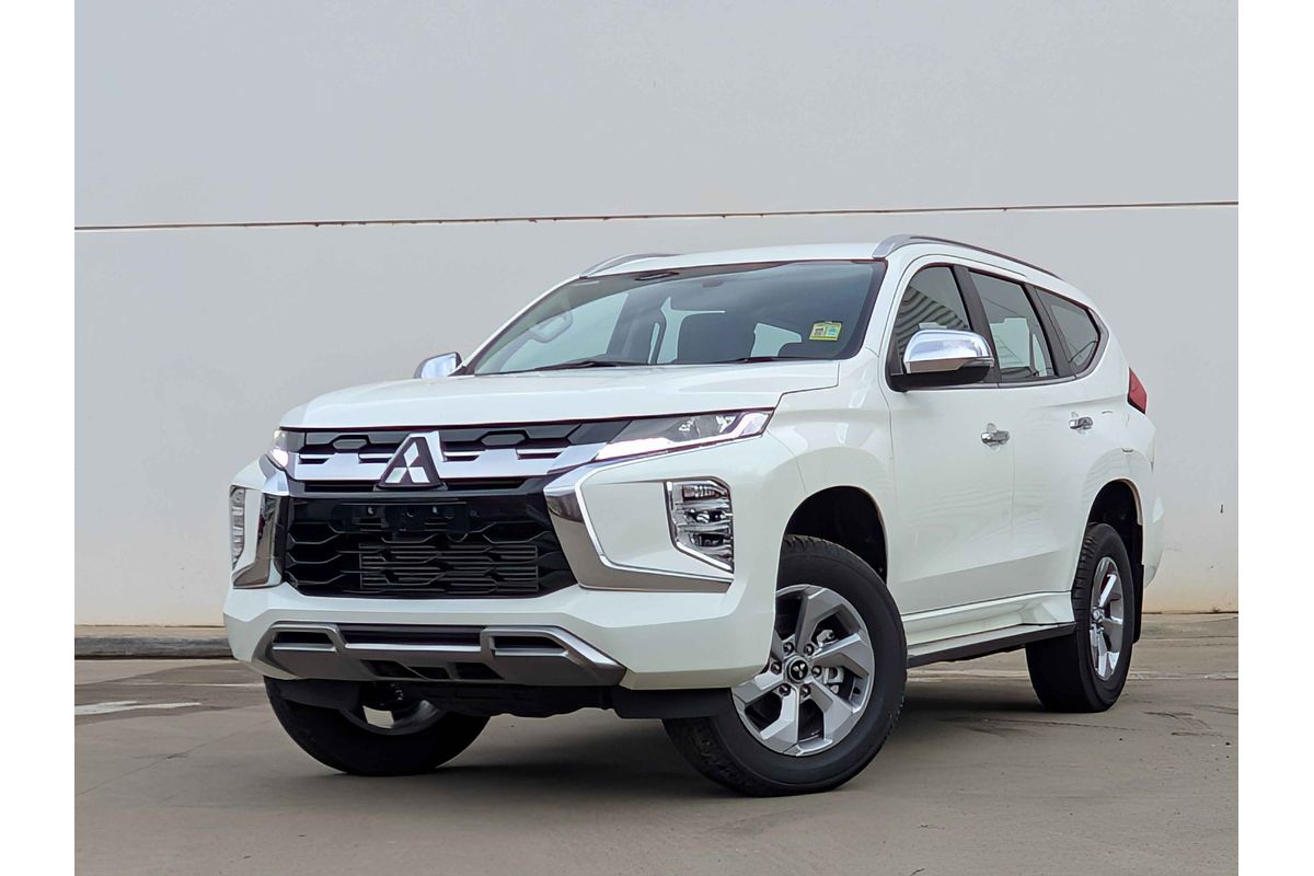 2025 Mitsubishi Pajero Sport GLX QG