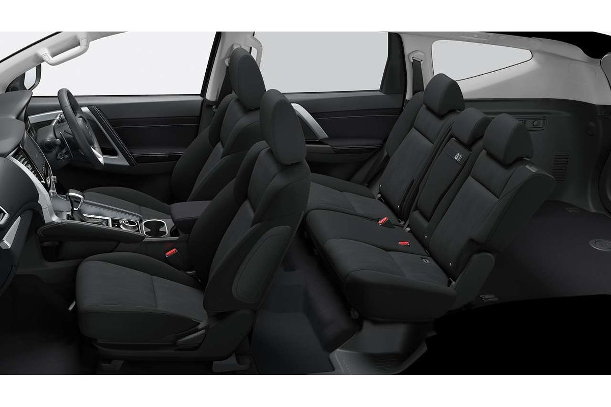 2025 Mitsubishi Pajero Sport GLX QG