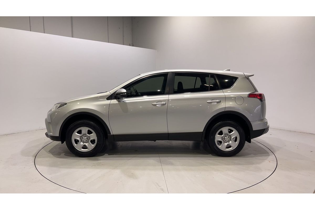 2016 Toyota RAV4 GX ZSA42R
