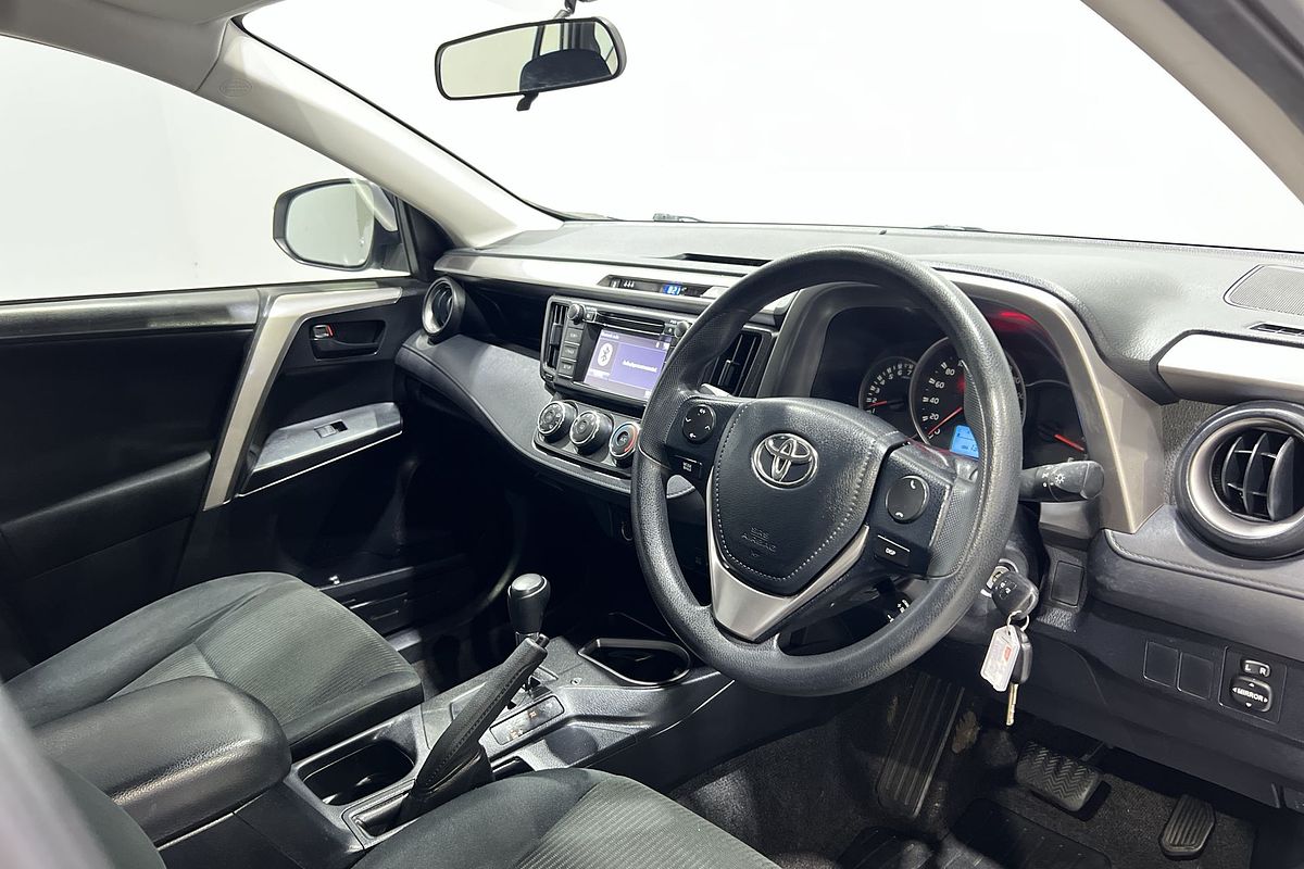 2016 Toyota RAV4 GX ZSA42R