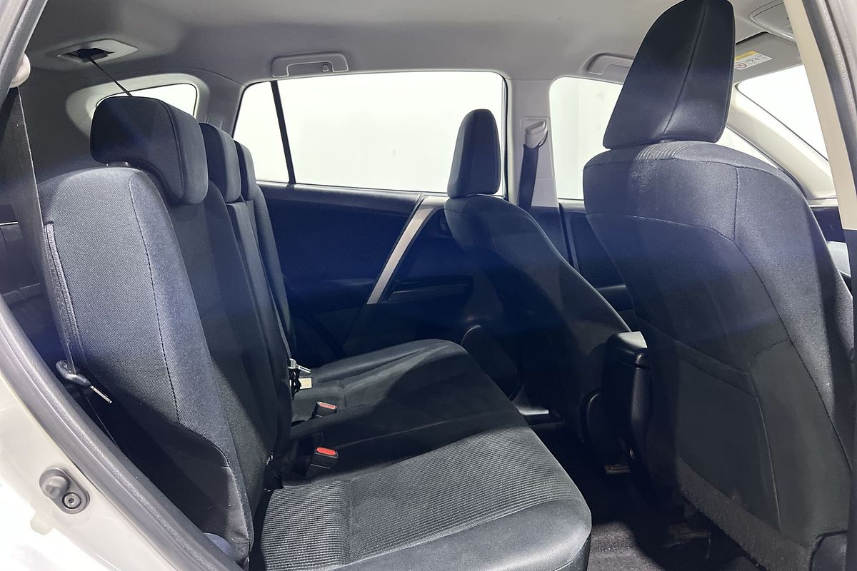 2016 Toyota RAV4 GX ZSA42R