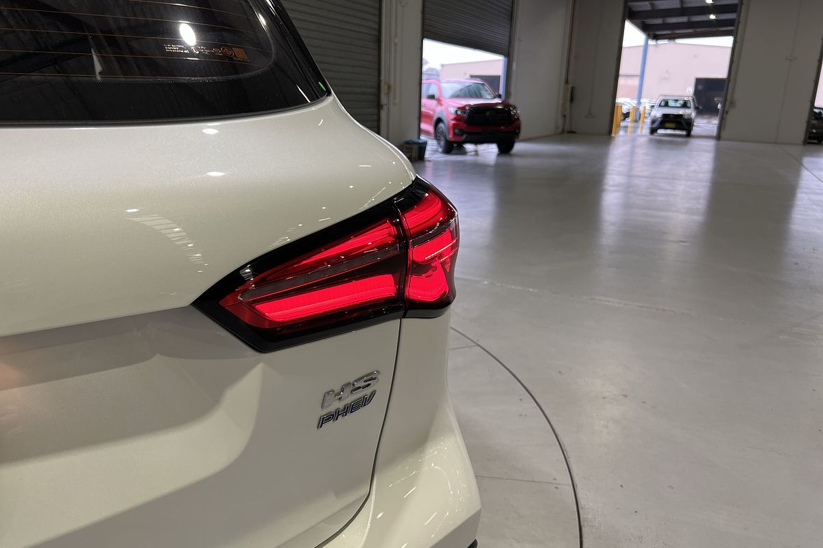 2021 MG HS PHEV Essence SAS23