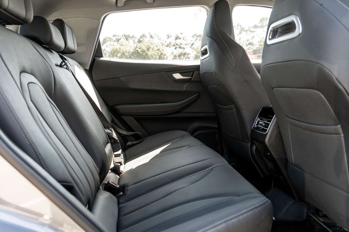 2025 Chery Tiggo 4 Hybrid Ultimate