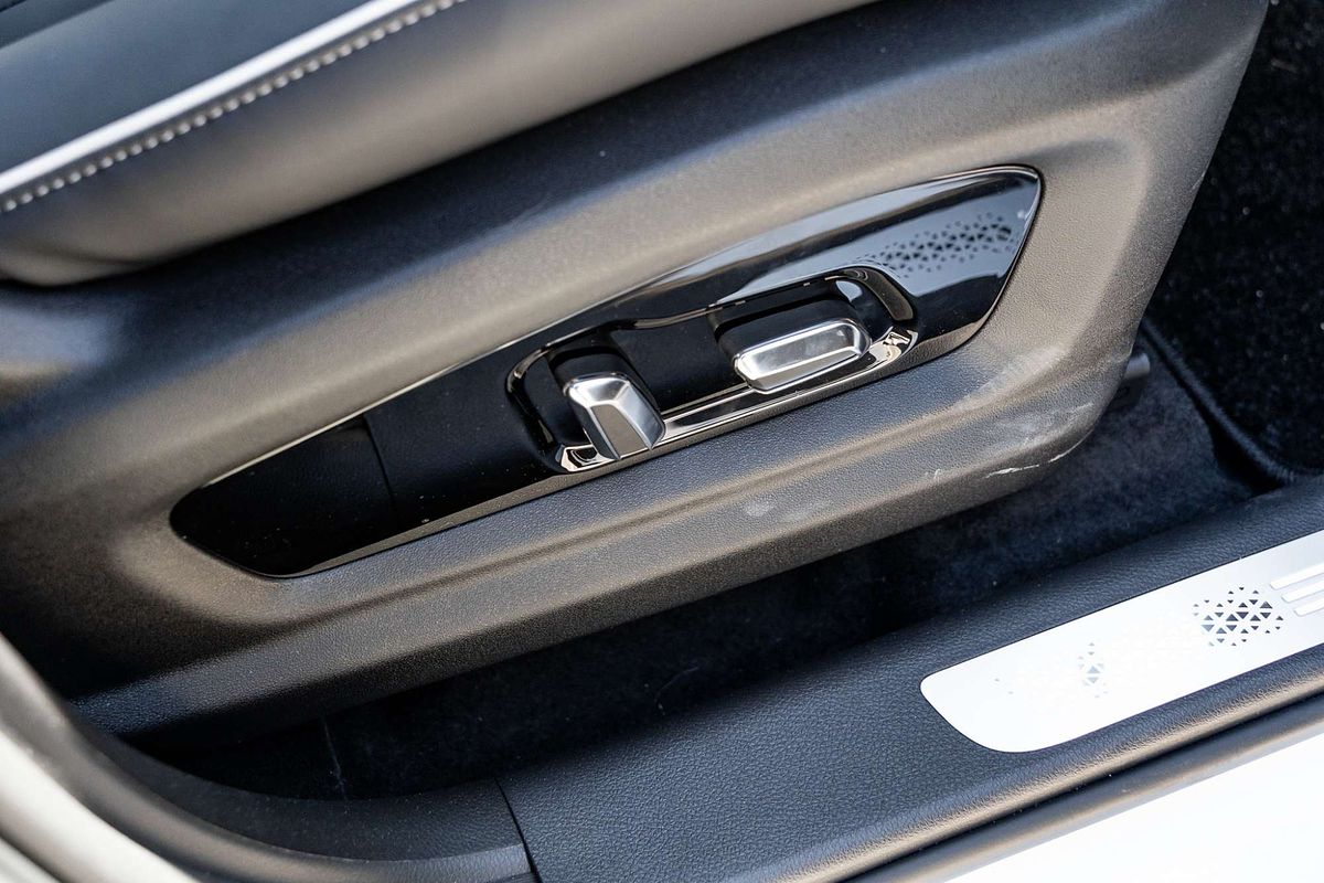 2025 Chery Tiggo 7 Super Hybrid Ultimate T32