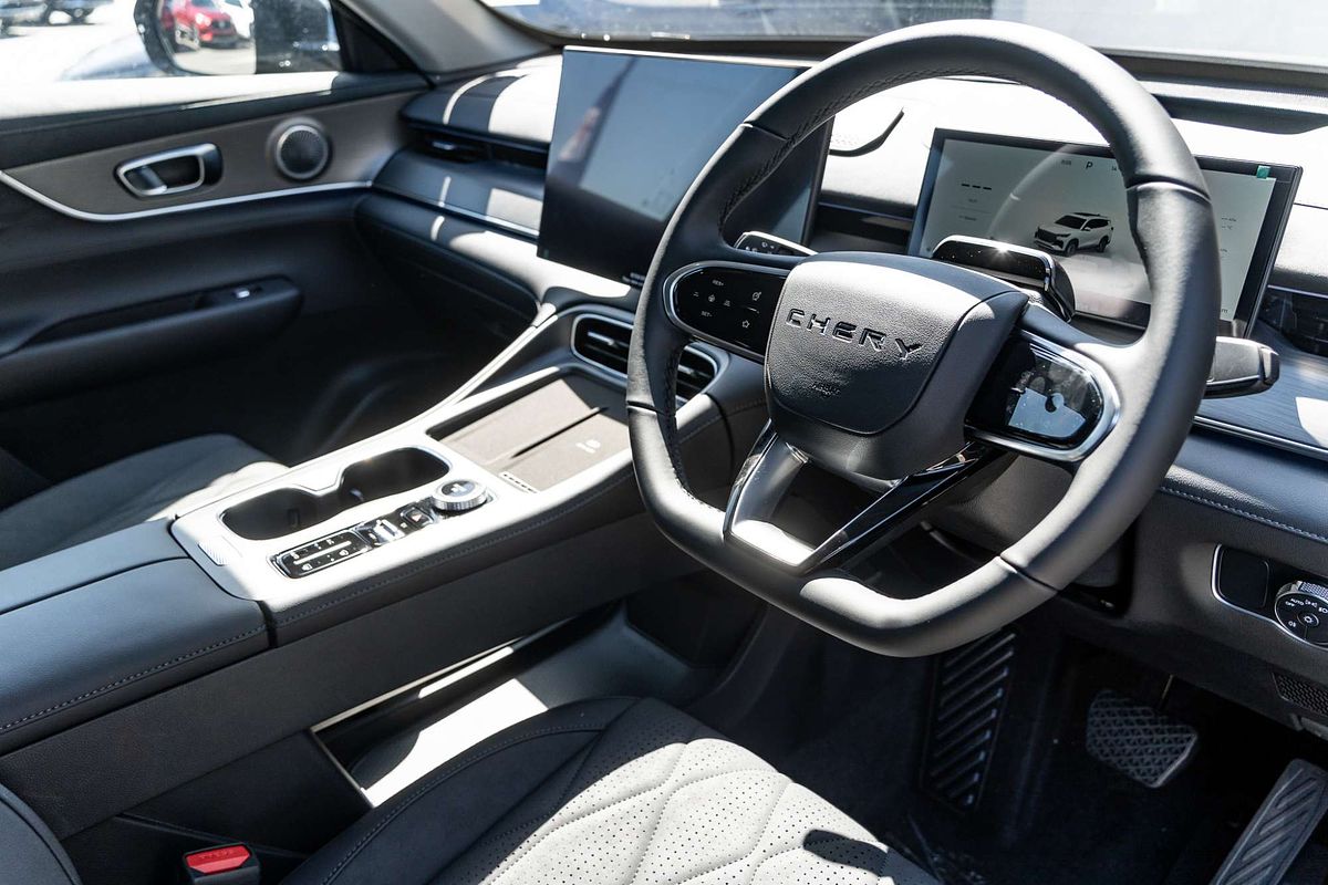 2025 Chery Tiggo 8 Super Hybrid Ultimate T31