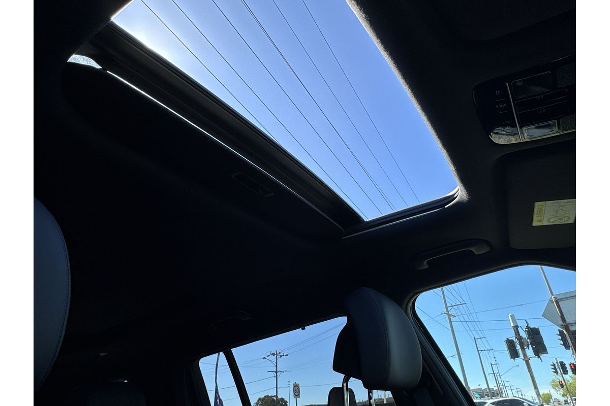 2025 Hyundai Santa Fe Hybrid Calligraphy MX5.V2