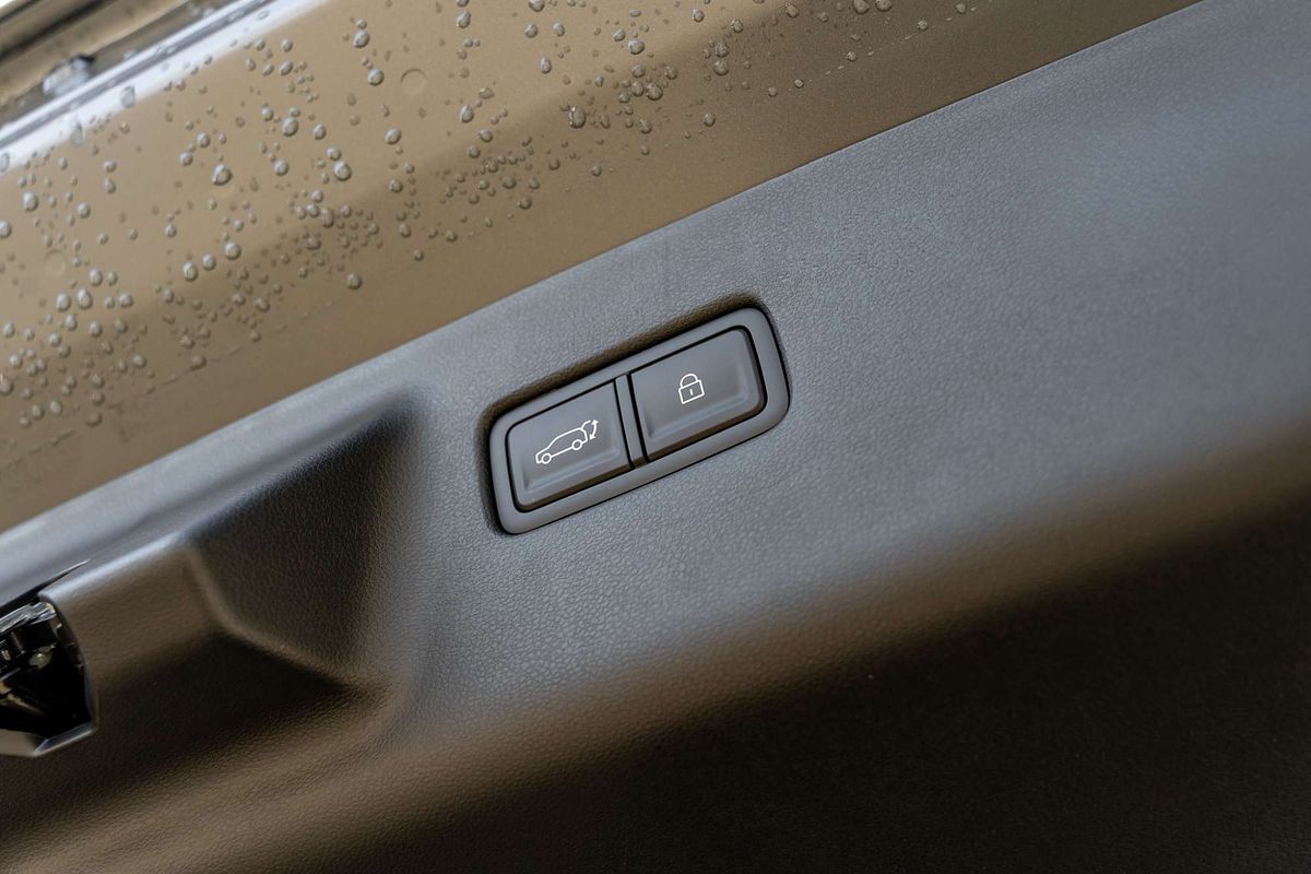 2025 Hyundai Santa Fe Hybrid Calligraphy MX5.V2