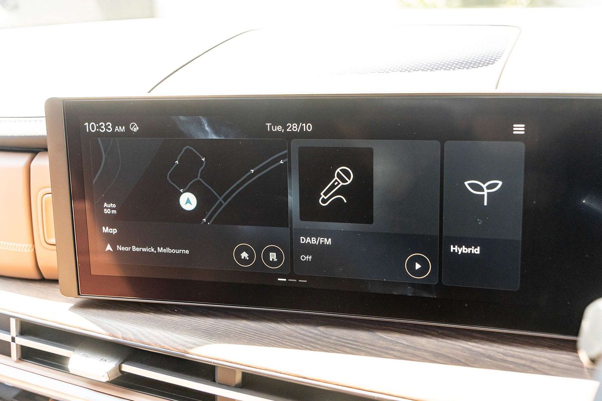 2025 Hyundai Santa Fe Hybrid Calligraphy MX5.V2