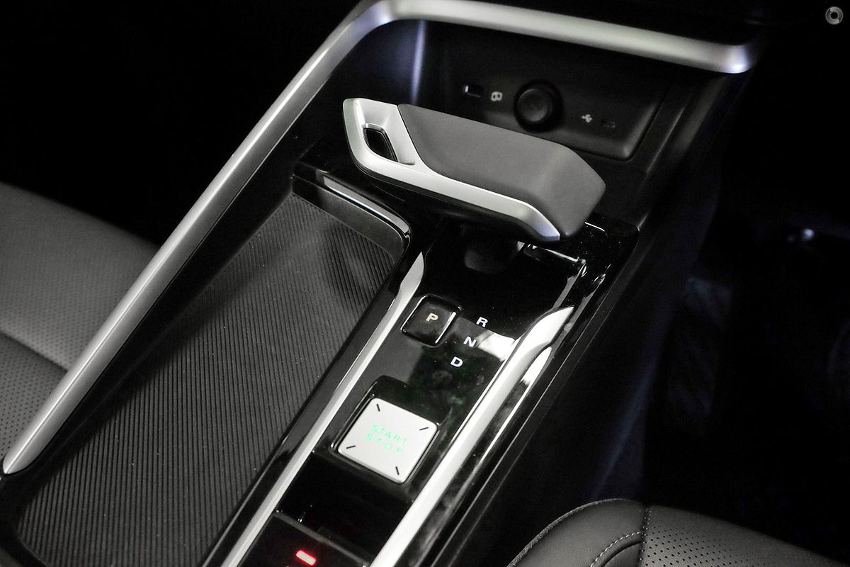 2025 MG ZS Essence Hybrid+ ZS32