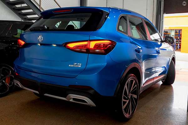 2025 MG ZS Essence Hybrid+ ZS32