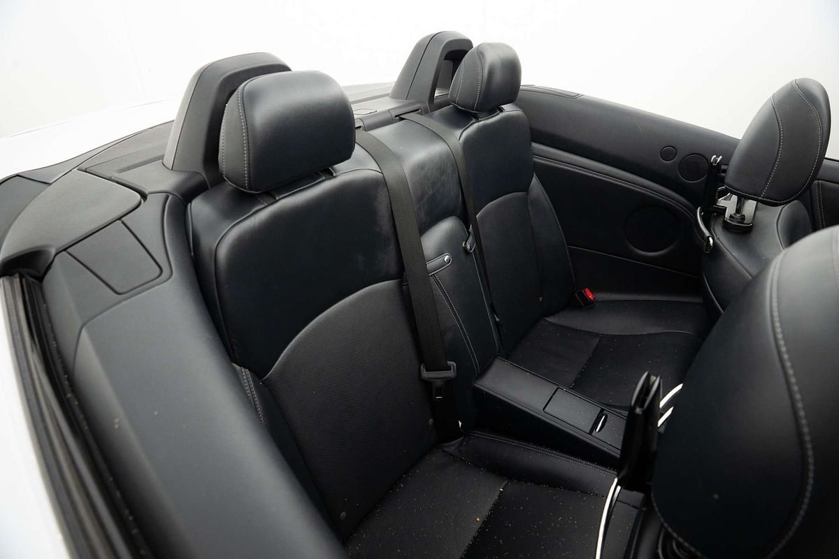 2011 Lexus IS IS250 C Sports Luxury GSE20R