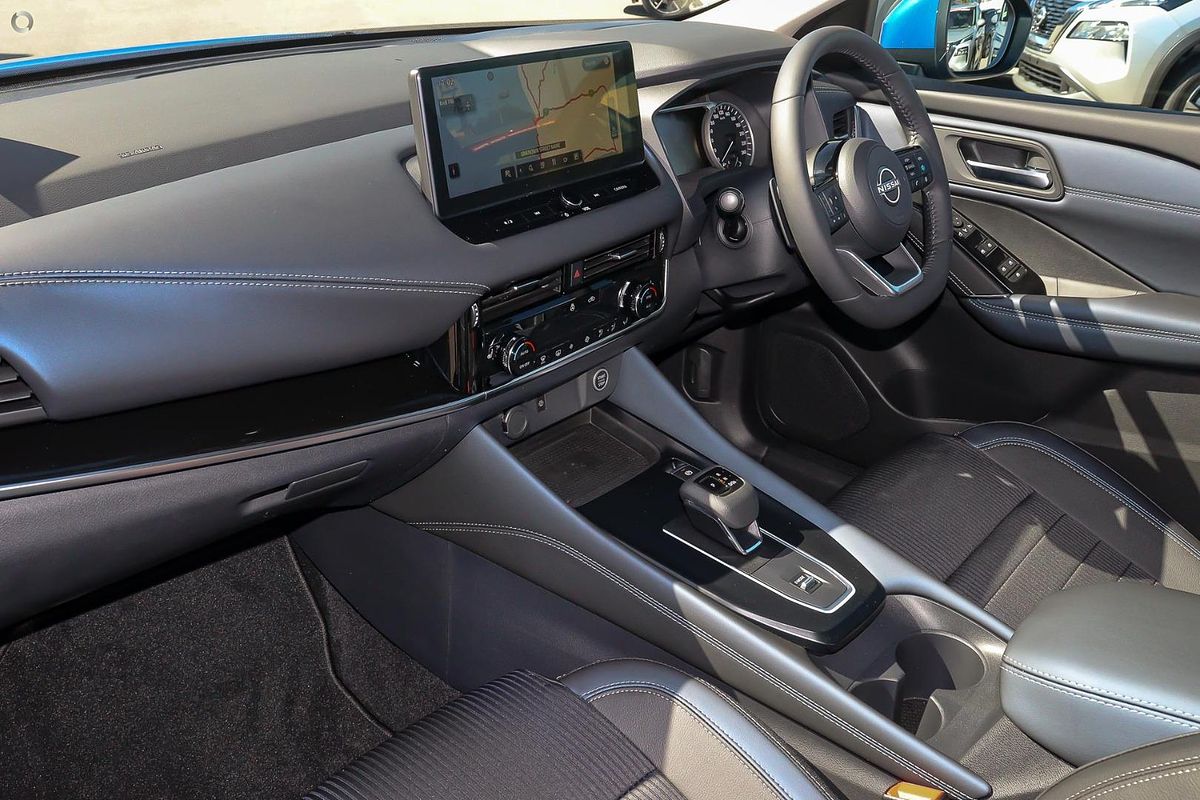 2024 Nissan QASHQAI ST-L J12