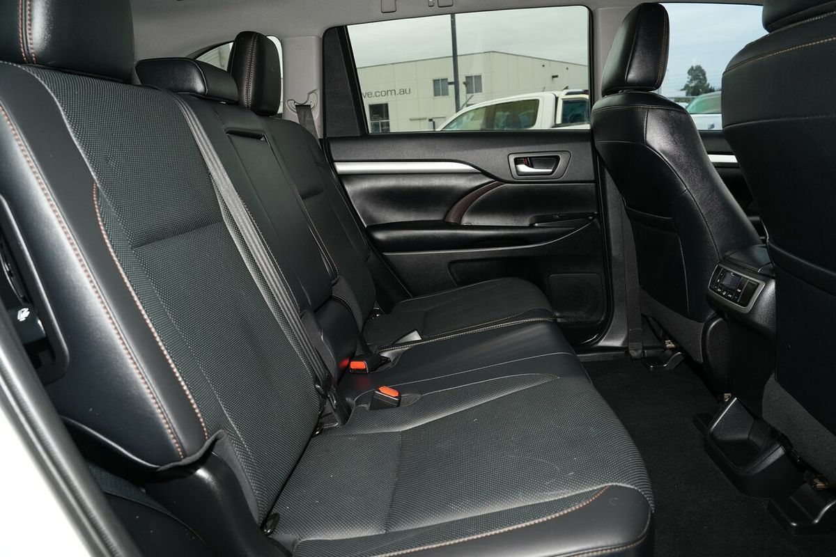 2019 Toyota Kluger Black Edition GSU55R