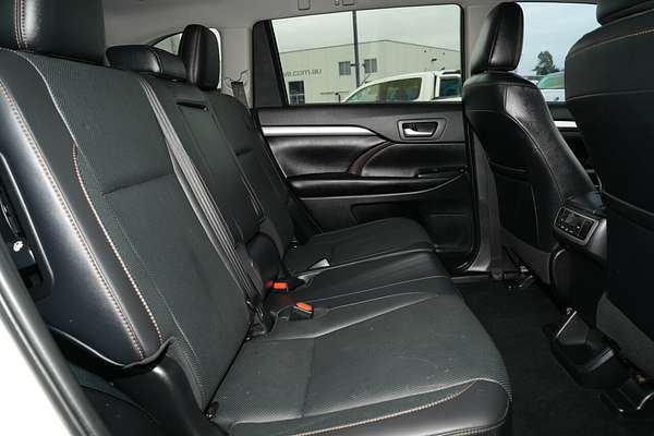 2019 Toyota Kluger Black Edition GSU55R