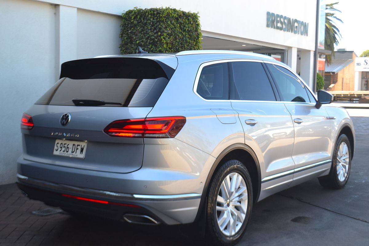2022 Volkswagen Touareg 170TDI CR