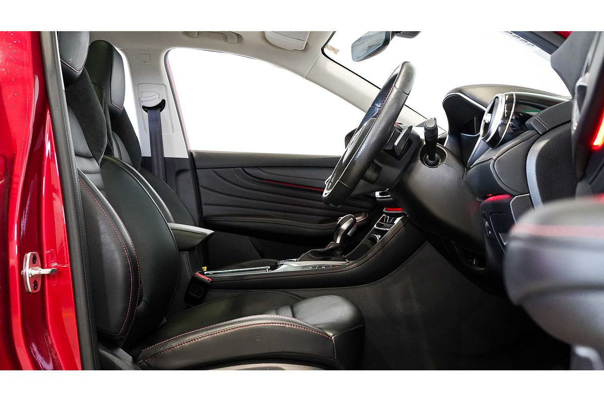 2021 MG HS Essence X SAS23