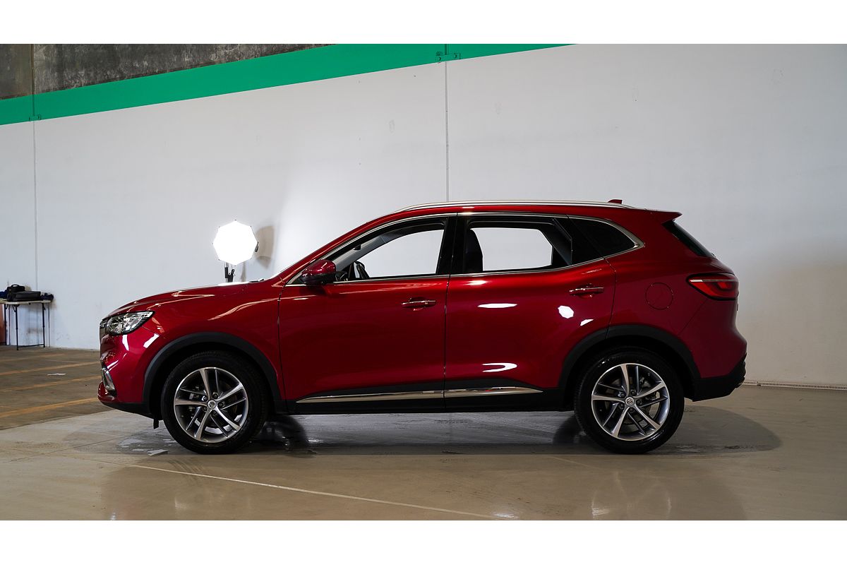 2021 MG HS Essence X SAS23